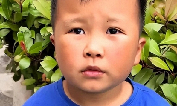 Tờ đơn xin nghỉ học của học sinh tiểu học 'gây bão': Cô giáo vừa giận vừa thương, cha mẹ cũng bất lực