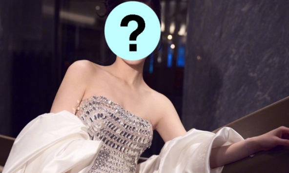 Mỹ nhân nổi tiếng vô ơn trẻ mãi không già ở tuổi 40, bị showbiz ruồng bỏ vì 10 năm làm 'kẻ thứ 3'