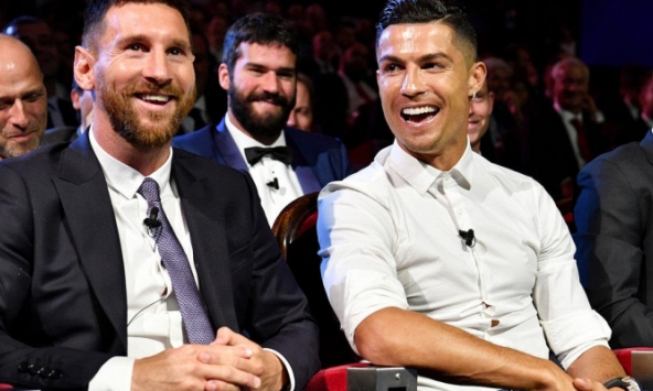 Giành được danh hiệu Quả bóng vàng lịch sử, Messi có chia sẻ khiến Ronaldo 'buồn lòng'