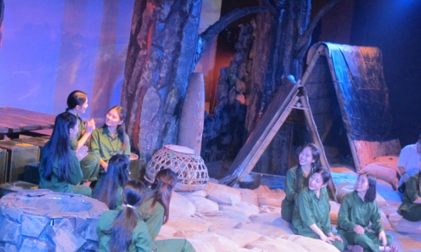 “Huyền thoại tuổi thanh xuân” - bản hùng ca bi tráng