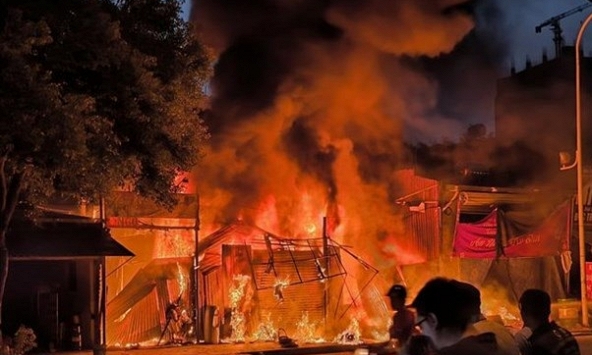 Thủ tướng: Hà Nội khẩn trương khắc phục hậu quả vụ cháy tại Tứ Hiệp