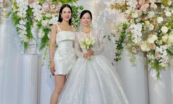 Diệp Lâm Anh xúc động khi chia sẻ hình ảnh Ly Kute cưới, netizen nhắn nhủ: 'Chị cũng sẽ được hạnh phúc như thế'