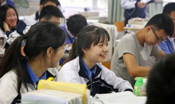 Giáo viên chủ nhiệm 20 năm nói thẳng: Hầu hết học sinh đứng đầu lớp đều xuất thân từ 5 gia đình này, con bạn thì sao?