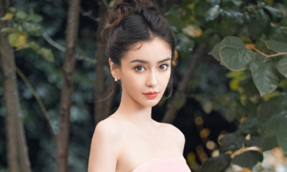 Angelababy tiếp tục gặp hạn: Van nài được dự sự kiện nhưng bị từ chối thẳng, nhãn hàng đòi cắt hợp đồng