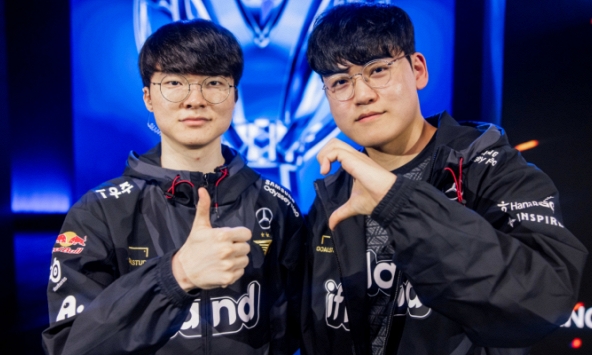 Chê bai cấm chọn của T1, BLV danh tiếng bị khán giả thi nhau chỉ trích chuyên môn