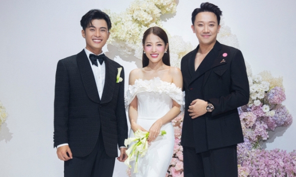 Trấn Thành đăng đàn phàn nàn sau khi dự tiệc cưới Puka - Gin Tuấn Kiệt, chuyện gì mà cặp đôi phải gấp rút sửa lỗi? 