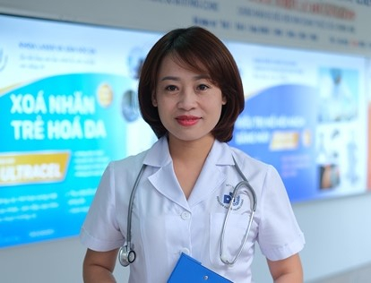 TS. BS Trần Cẩm Vân – Chuyên gia làm đẹp cho những làn da bệnh lý và thẩm mỹ