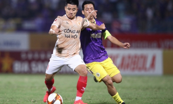 'Cánh chim lạc loài phố Núi' sẽ thêm lần sã cánh dưới cái bóng quyền lực của bầu Đức?