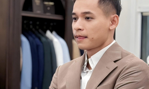 Đi đám cưới Puka - Gin Tuấn Kiệt, Độ Mixi khẳng định không muốn vào showbiz, né ống kính 'hết cỡ' vì lý do này!