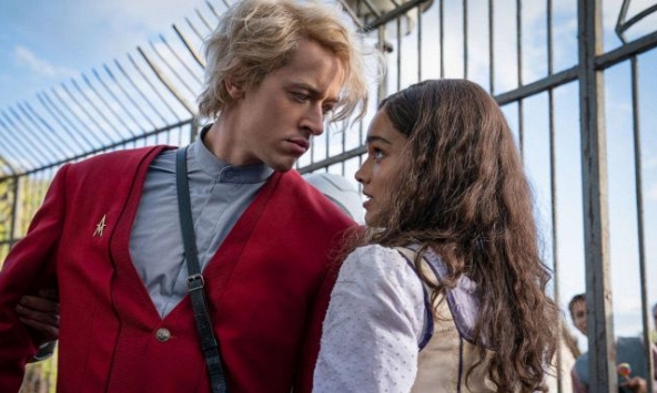 Những bộ tiểu thuyết đồ sộ bước lên màn ảnh với thành công rực rỡ