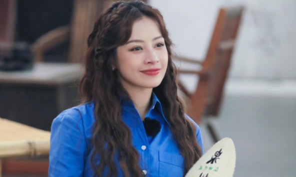 Chi Pu bất ngờ bị tố 'làm tiền' trắng trợn, fan Trung Quốc quay lưng đòi trả về nước?