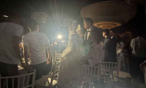 Đám cưới Đoàn Văn Hậu - Doãn Hải My nổi đình đám nhưng chưa trọn vẹn vì những điều này