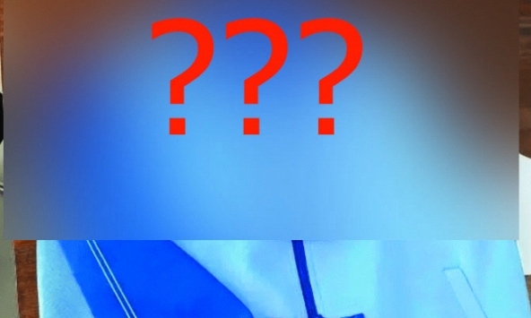 Chuyện thật như đùa: Phụ huynh một trường học suýt ngất khi thấy đồng phục mới của con, trông y như vải liệm!