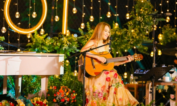 Mỹ Tâm bán hết toàn bộ vé đêm nhạc tại Hạ Long chỉ sau 30 phút!