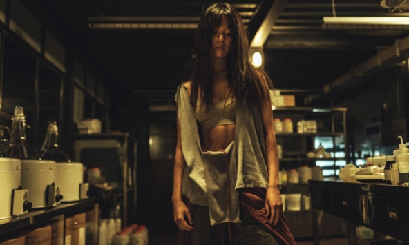 Phim mới của 'mỹ nhân cười đẹp nhất Hàn Quốc' bị chê thậm tệ, khán giả xem 10 phút đã đòi tắt TV