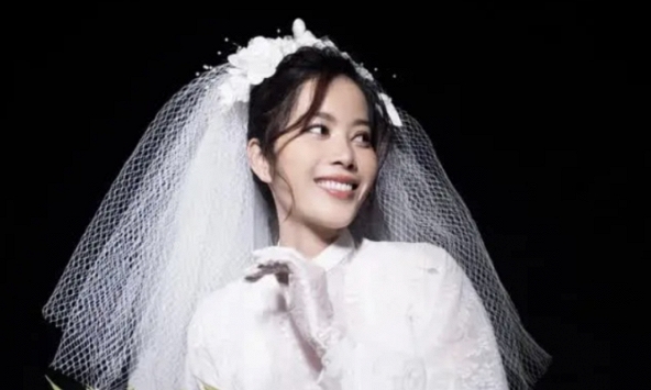 Nam Em 'flex nhẹ' danh tính chồng tương lai, ngày lên xe hoa không còn xa