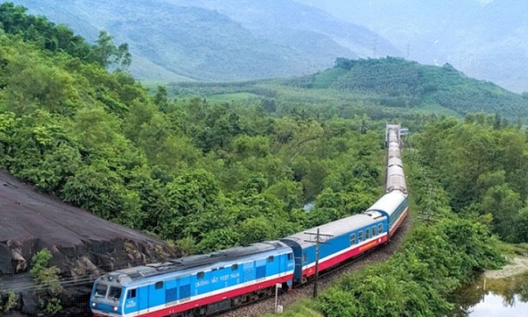 Louis Vuitton mong muốn tổ chức đoàn tàu cổ hạng sang TP.HCM - Hà Nội 