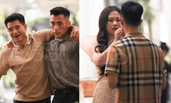 Đức Chinh, Tiến Dụng say quên lối về, Đình Trọng được vợ chăm sóc sau tiệc cưới Văn Hậu - Hải My