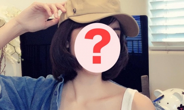 Sao nữ Vbiz miệt mài livestream bán hàng trước 1 tiếng ra toà ly hôn chồng, biết nguyên nhân phía sau mới ngỡ ngàng 