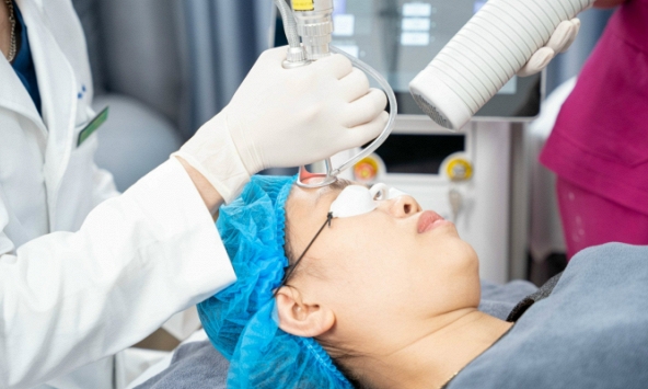 Đảo ngược quá trình lão hoá da:  Khám phá tiềm năng của chăm sóc da hiệu quả