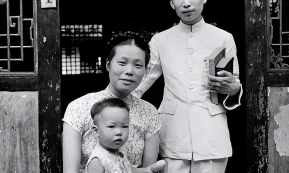Loạt ảnh hiếm tiết lộ mức sống của gia đình giàu có ở Trung Quốc cách đây hơn 80 năm