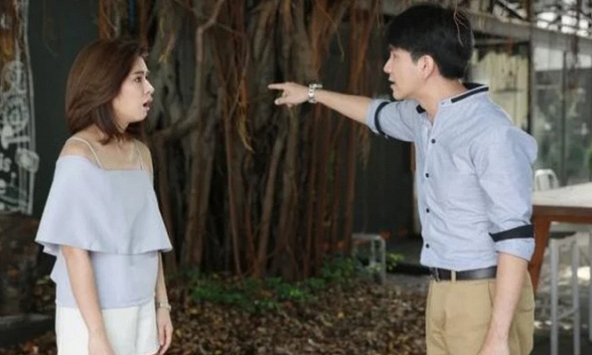 Cãi lời chồng cố tình để có thai, tôi bị anh hắt hủi thậm tệ