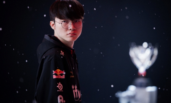 Đã sở hữu sự nghiệp vĩ đại nhất LMHT, nhưng đây có lẽ cột mốc mà 'Quỷ Vương' cũng phải 'chịu thua'