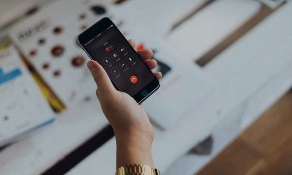 Sau cuộc gọi từ số lạ, tài khoản nhiều người mất trắng hàng chục triệu đồng: Tuyệt đối đừng trả lời mà hãy tắt máy ngay!