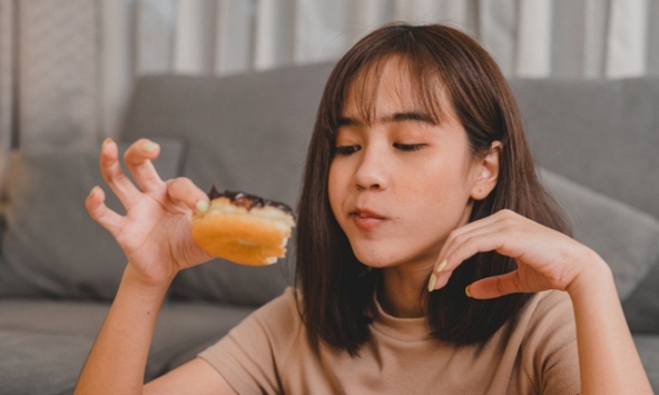 Kiềm chế được 2 trạng thái tâm lý này, bạn sẽ tiết kiệm hàng triệu mỗi tháng