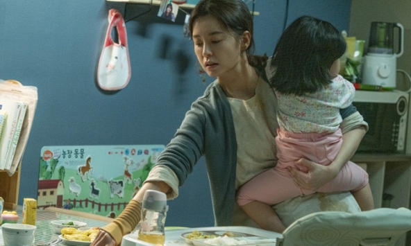 Lấy chồng 10 năm chưa một lần được về ngoại ăn Tết, cô vợ quyết 'vùng lên' vào năm thứ 11