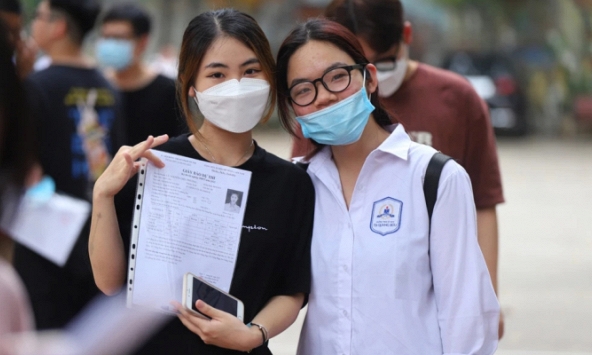 NÓNG: Trường ĐH đầu tiên công bố định hướng tuyển sinh 2025, loại bỏ hoàn toàn phương thức xét tuyển bằng điểm thi tốt nghiệp THPT 