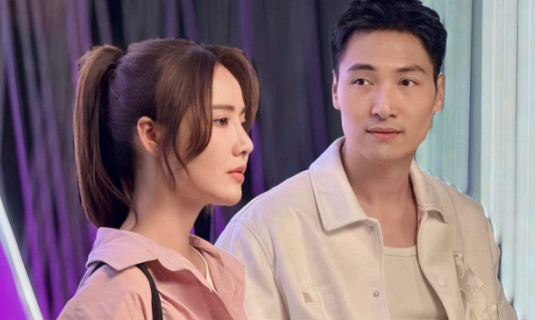 Mạnh Trường đăng ảnh gì mà Huyền Lizzie phải đặt câu hỏi 'có thể xấu hơn được không?'