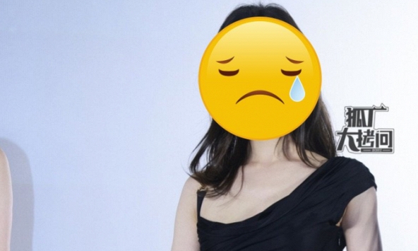 Mỹ nhân Hoa ngữ nổi danh xinh sang 'hết nấc' ở sự kiện mới nhưng ai nhìn mái tóc cũng thở dài tiếc nuối