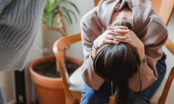 Bất cẩn làm mất xe, tôi hoang mang không biết có nên lấy tiền ra đền