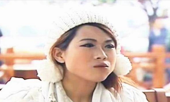 Cô gái ảo tưởng sinh ra trong gia đình giàu có, bắt cha mẹ nghèo phải đi xét nghiệm ADN: Kết quả kiểm tra gây chết lặng