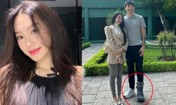 Đoàn Văn Hậu chấn thương phải đeo nẹp chân vẫn tung tăng khắp nơi cùng Doãn Hải My, lộ thái độ cực kì 'nể vợ'