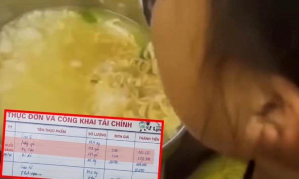 Hình ảnh xót xa về bữa ăn bán trú tại ngôi trường vùng cao bị tố '11 học sinh 2 gói mì tôm chan cơm'