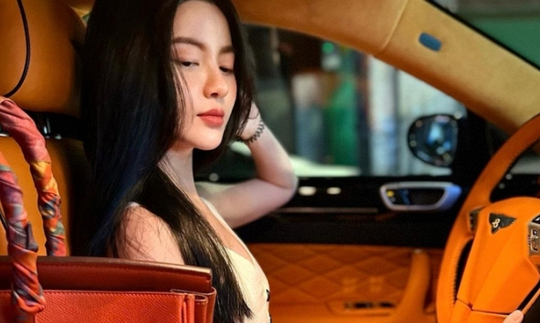 Từng lộ tài khoản có 2 tỷ, Chu Thanh Huyền kiếm tiền cỡ nào mà được gọi là 'gió tầng nào gặp mây tầng đó' với Quang Hải?