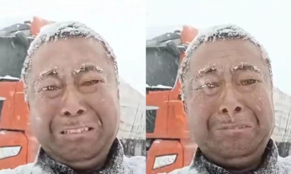 Lái xe vào vùng bão tuyết nguy hiểm, tài xế xe tải bật khóc nức nở vì bất lực, nói ra 1 điều hối hận khiến dân mạng chạnh lòng