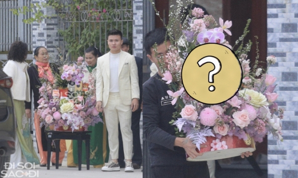 Nhìn mâm lễ vật hoành tráng tại lễ dạm ngõ của Quang Hải - Chu Thanh Huyền, dân mạng chỉ chú ý đến món bánh đặc sản Thủ Đô