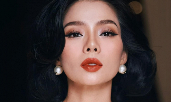 Lệ Quyên đăng loạt story ám chỉ ai đó mua bài 'hạ bệ' mình nhưng lại viết sai chính tả?