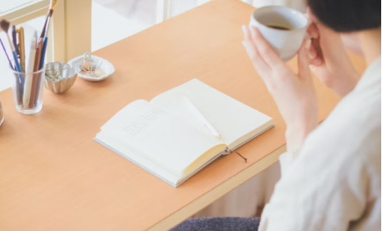 Nghệ thuật tiết kiệm của người Nhật: Cắt giảm 35% tiền chi tiêu hàng tháng chỉ với 1 cuốn sổ và 1 chiếc bút