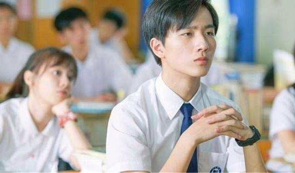 Giáo viên chủ nhiệm lâu năm nói thẳng: 3 kiểu học sinh này thành tích tốt nhưng không được thầy cô yêu thích