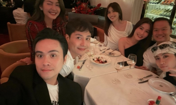 Vợ chồng Diễm My 9X lộ diện sau đám cưới tưng bừng, ai dè để lộ hint hẹn hò của 1 cặp đôi Vbiz? 