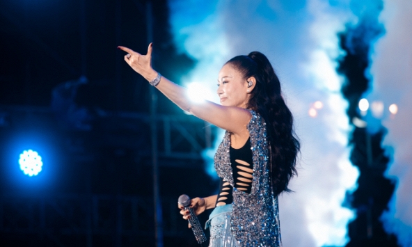 Hơn 200 nghìn khán giả “thăng hoa” suốt 3 ngày cùng HOZO Super Fest, Thu Minh lần đầu tiên làm điều này trong đêm diễn cuối cùng!