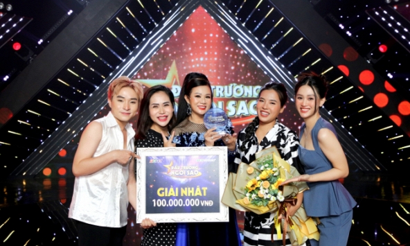 Jee Trần: Vui vì góp phần giúp đàn chị Dương Hồng Loan đoạt quán quân Đấu trường ngôi sao 2023