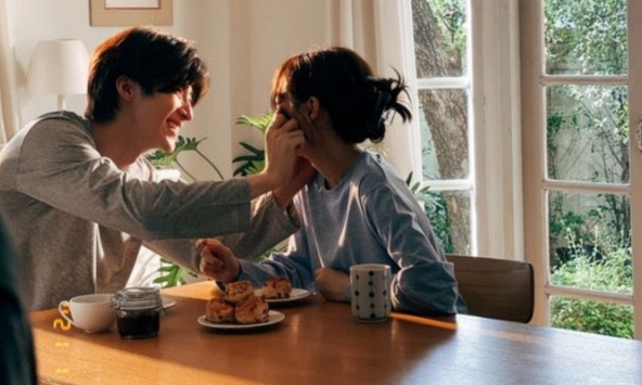 Câu chuyện đáng ngẫm: “Chán ghét vì chồng kiếm ít tiền hơn” - Bài học tài chính khi vợ chồng chênh lệch thu nhập 