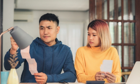 Về quê chơi Tết dương lịch, chồng bắt tôi mua 20 triệu tiền quà biếu