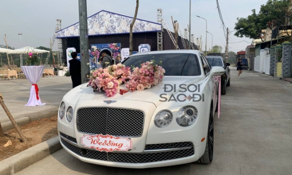 Cận cảnh siêu xe 10 tỷ được Quang Hải dùng để đón Chu Thanh Huyền về dinh