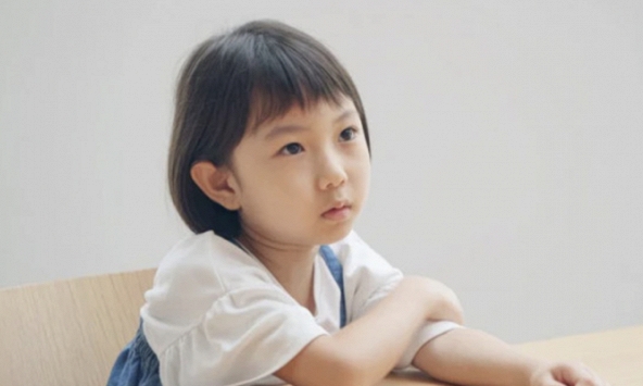 Nghiên cứu từ hơn 8.000 trẻ em: Trẻ sau này thông minh và hạnh phúc thường có 8 đặc điểm tính cách sau